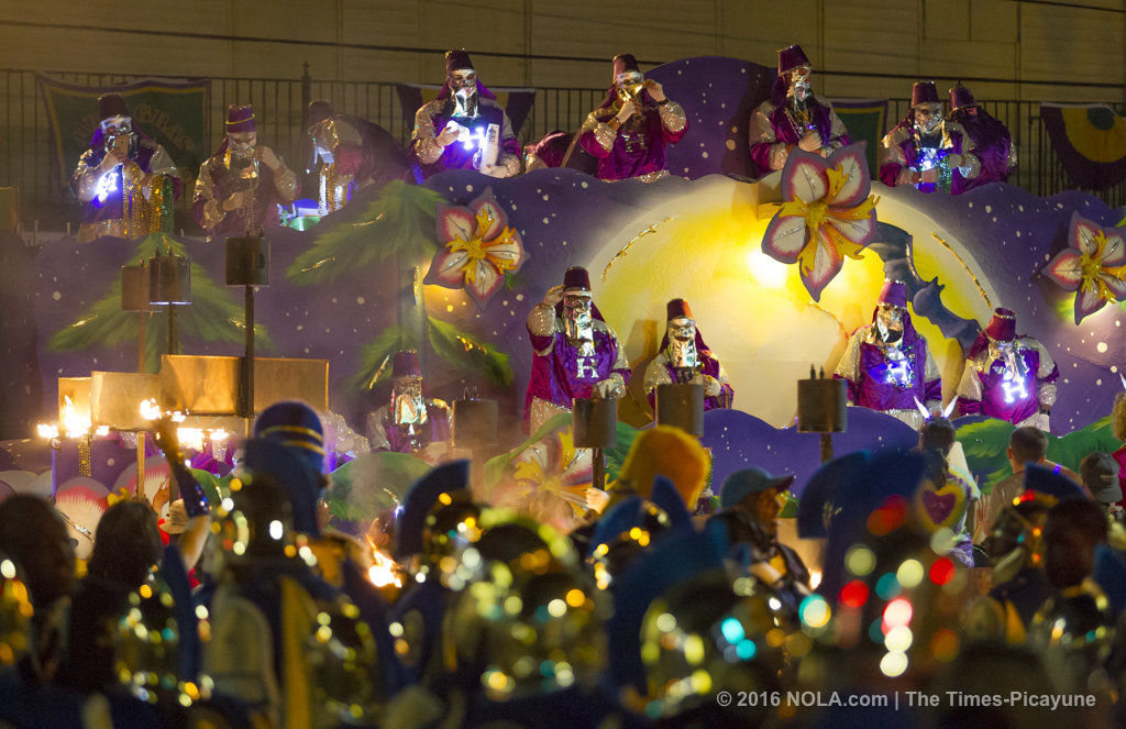 Hermes 2017 rolls in New Orleans: See Mardi Gras parade photos